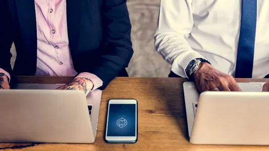 Mobile App vs. Website – Warum native Apps dein Business transformieren